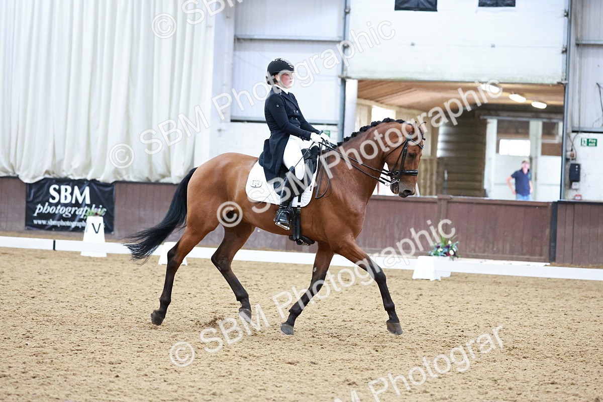 SBM_021079 - Class 13 - FEI INT I - 16.26-17.14