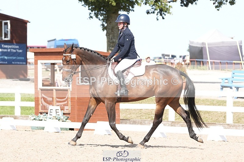 250817-155247-11823 - 204-Lysanne.VaseCafino