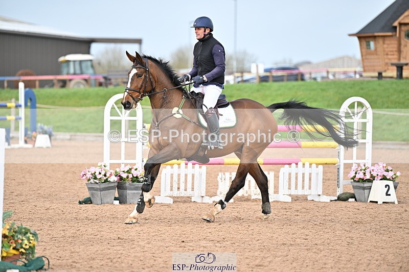 240315A-125507-01077 - Cls 3 Snr Foxhunter