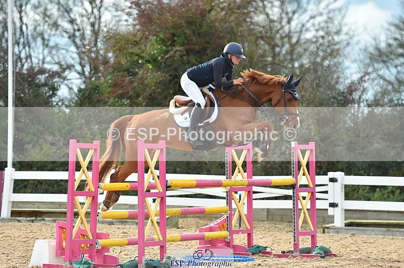 231111A-125746-02004 - Cls 12 Newcomers & 1.10m Open