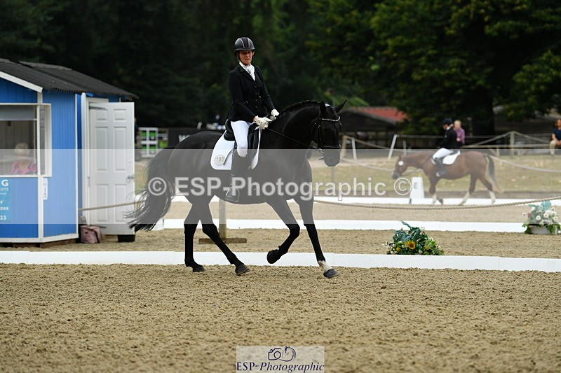 250718A-102358-00125 - 100-Elaine.Cleverdon-PAGANTE