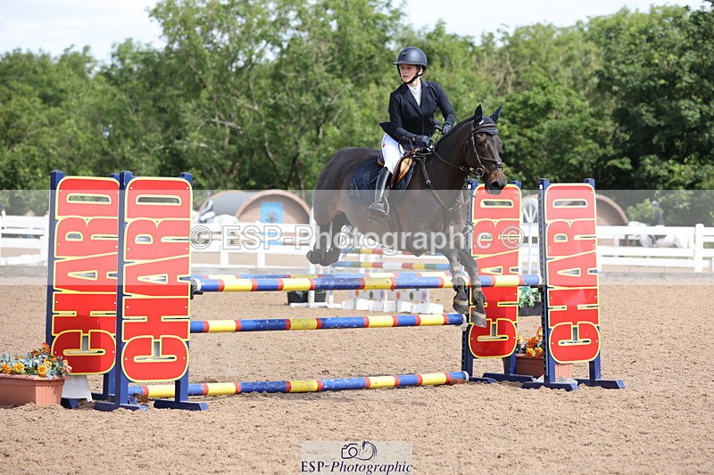 240629A-105709-04334 - Cls 17 Discovery and 90cm Open