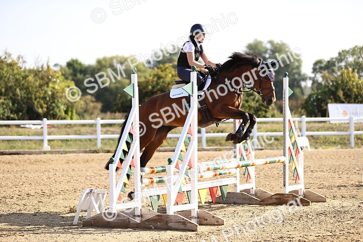 SBM_005469 - Class 8 - Clear Round