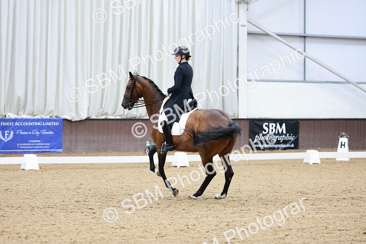 SBM_016183 - Class 5 - FEI INT II - 15.48-17.00