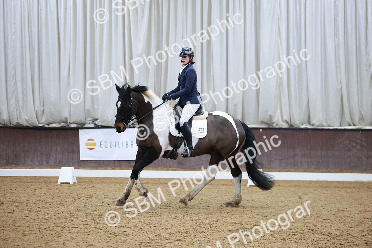 SBM_005620 - Medium Music-Medium 2-Adv Med 1