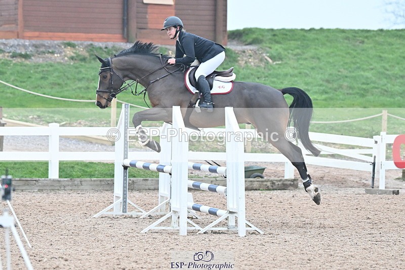 240113A-094311-01531 - Cls 9 British Novice and 90cm Open