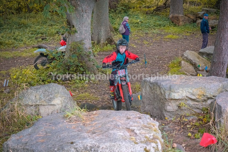 DSCF0371 - Ripon MC Trial 27/09- kids