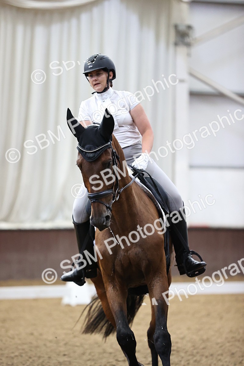 SBM_000399 - Novice 4 Warm Up