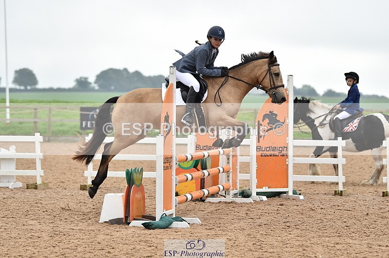 230902A-113742-00777 - Cls 2B Pony Small 80cm