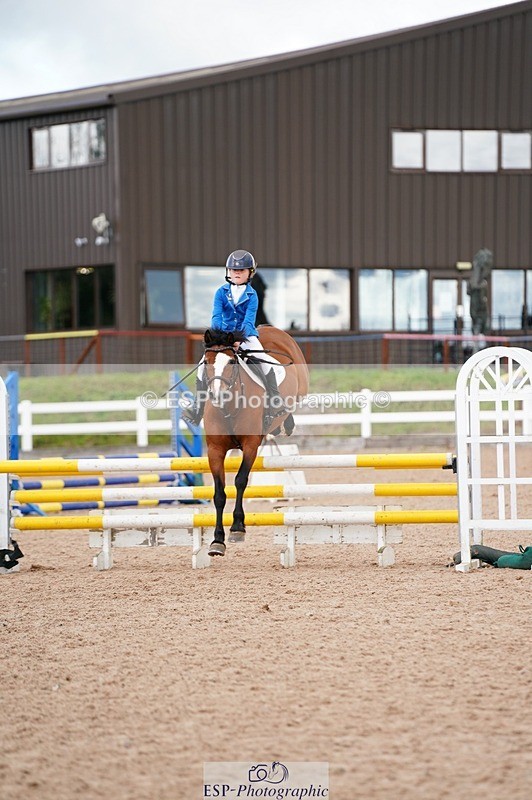 250921-125140-03177 - Cls 23+24 Club and Schools 80cm