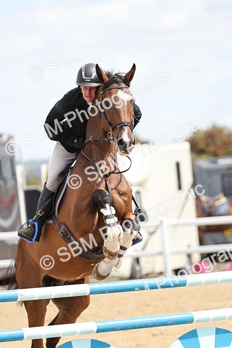 SBM_004709 - Class 5 - Senior Discovery - 1.00m Open
