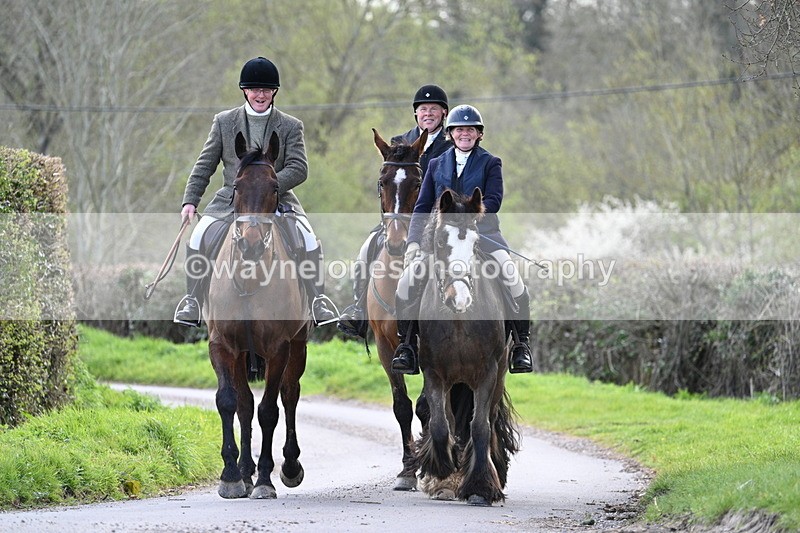 WJ7_9913 - Walk Home