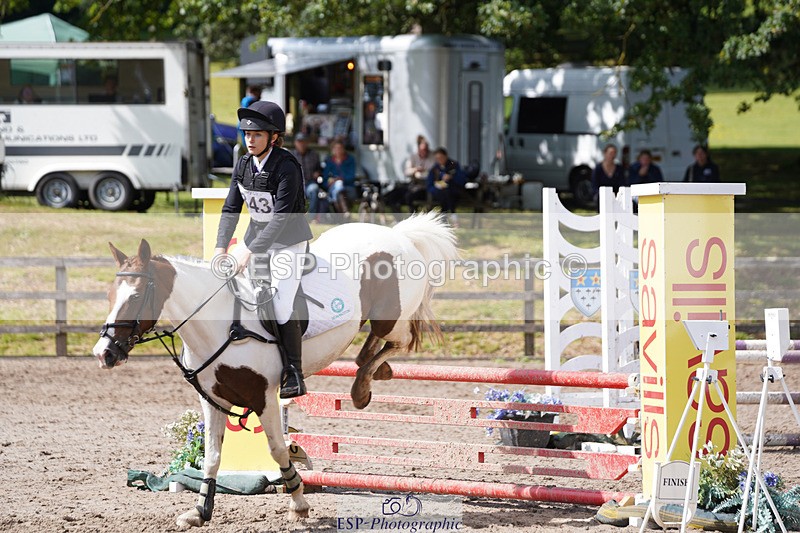 240824X-125752-27389 - 80cm Round 1 13.00 to 14.00