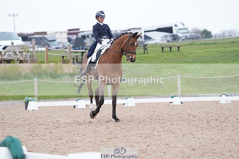 250403-164256-03399 - 005-Sara-Jane.Lanning-Choice