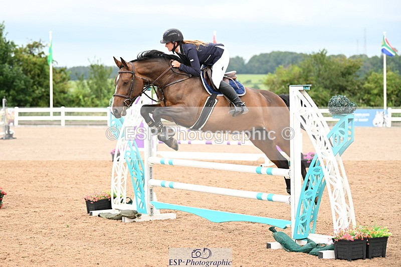 240802A-084620-03231 - Cls 21 A&B Brit Nov & 90cm Open