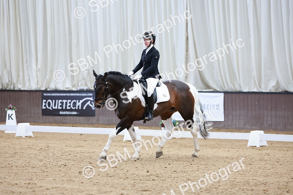 SBM_008805 - Class 6b - Novice 6 - 11.02-12.19