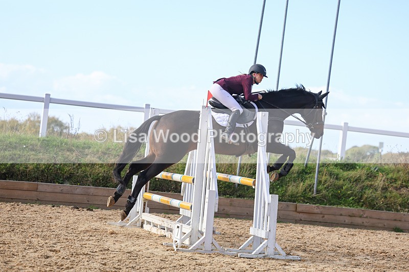 3E7A5389 - Class 10: 90cm open