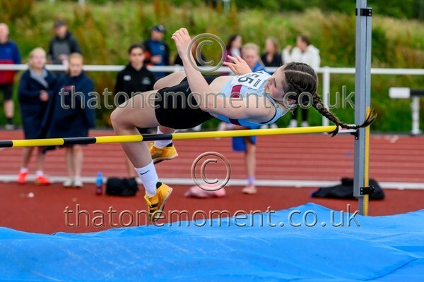 ComMast25-918685 - Field Female Set One