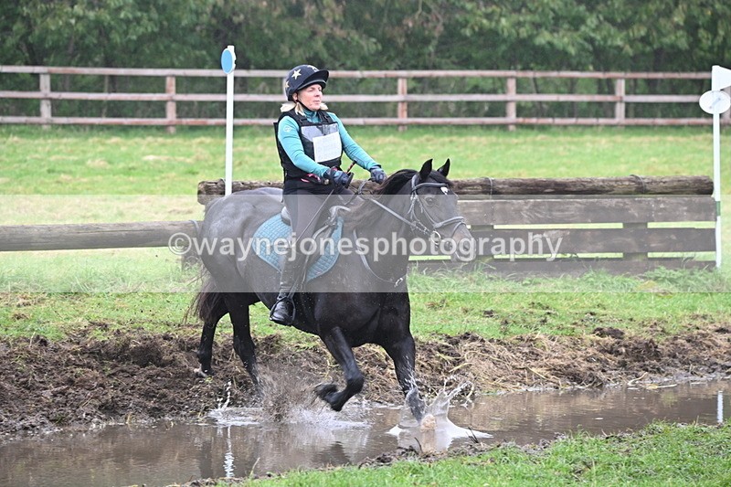 WJ6_9570 - Time at Photographer 14:46 to 14:57