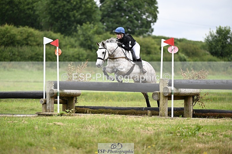 240630-130457-00998 - 930-Tegan_Holdaway-Lonsdale_Earl