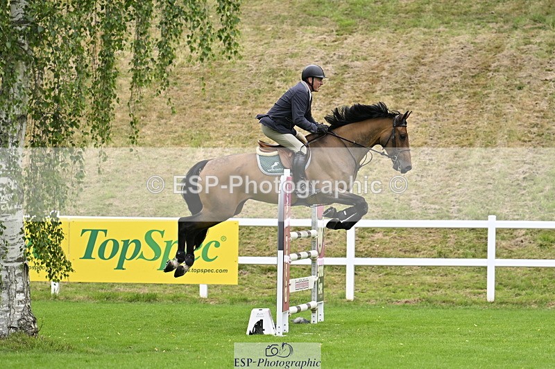 250613A-130329-02040 - Cls 3 Snr Foxhunter