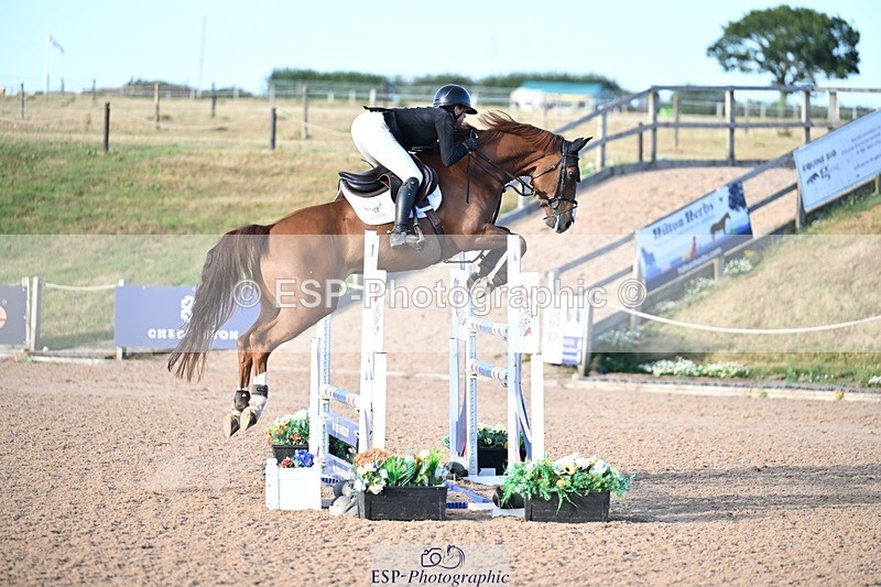 260731-191544-07104 - Cls 15 Snr Foxhunter