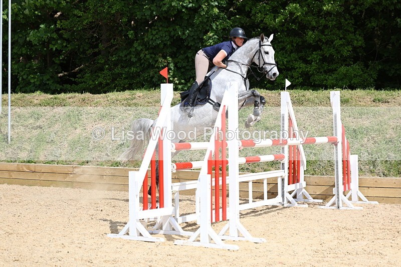 3E7A7292 - Class 7: Senior Newcomers/1.10m open