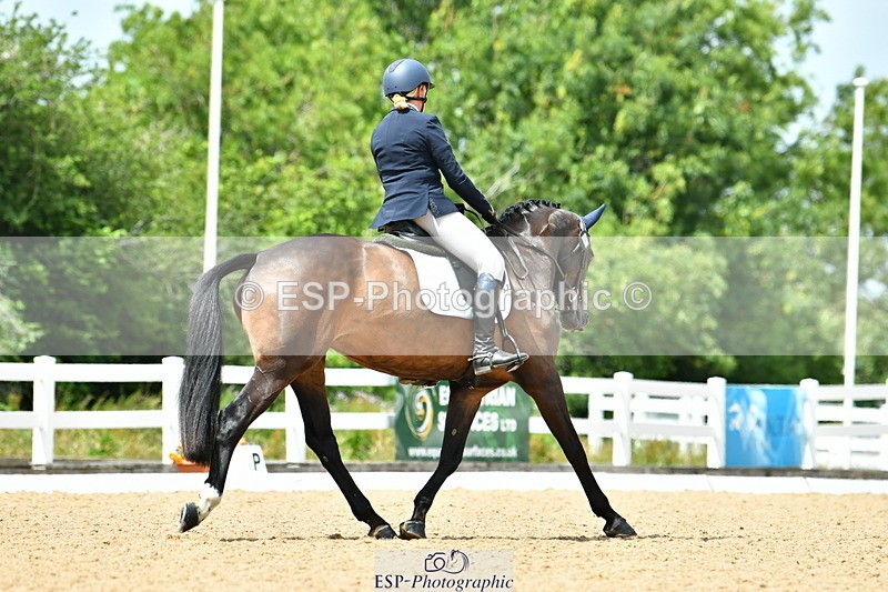 230702A-142521-10669 - Cls 32 Medium 73