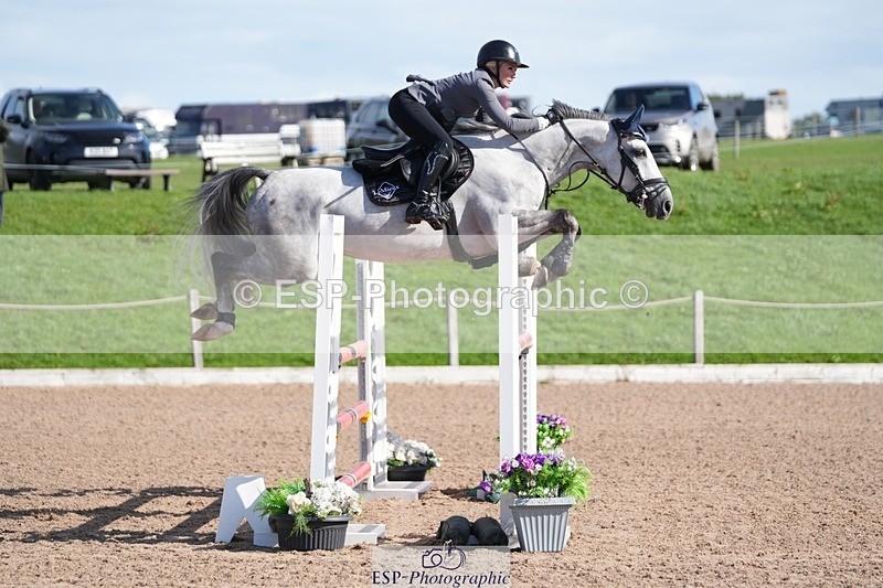 250913-104107-06220 - Cls 14 Snr Newcomers