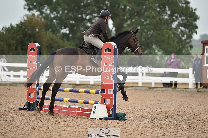 220829A-162856-00242 - 70cm Classes 3a 3b & 4