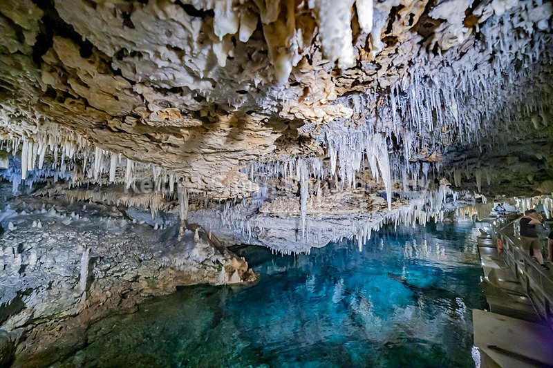 9SKJ1032 - Worldwide