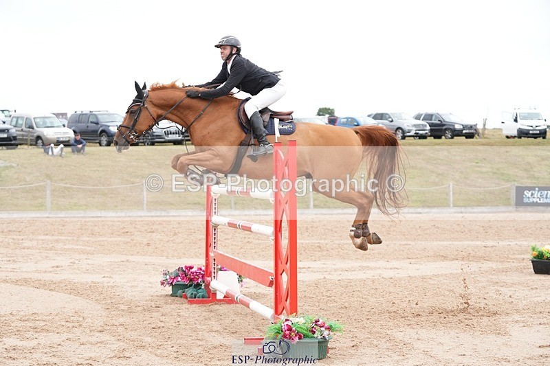 250718-113551-10054 - Cls 2, 3 Star Small Tour Break til End