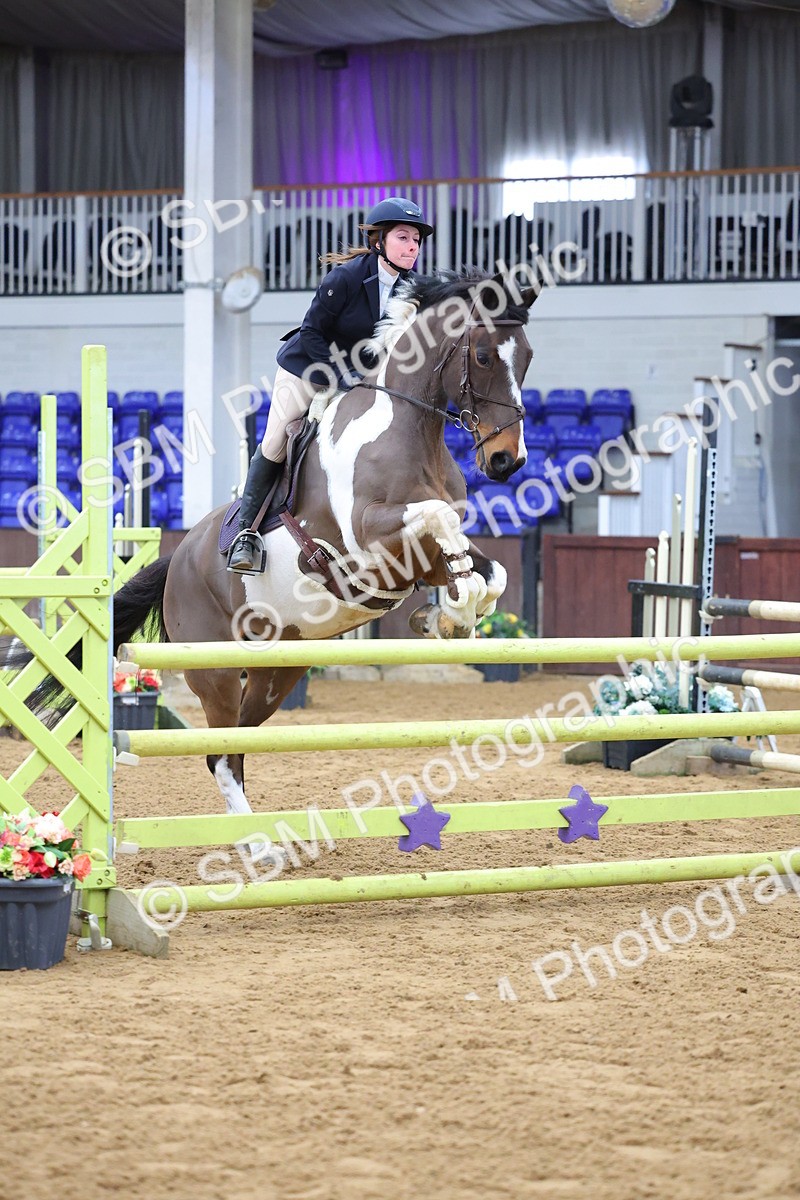 SBM_009906 - Class 21 - Nupafeed Supplements Senior Discovery/ 1m Open - First Round (1.00m)