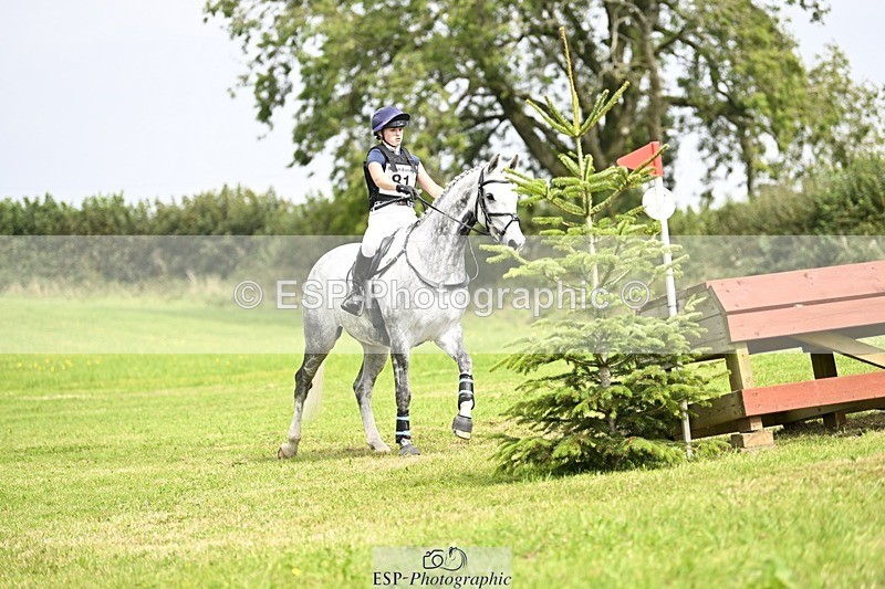 240831A-131153-02524 - 081-Cecilia.Behagg-BALLINTRANE.MINTY