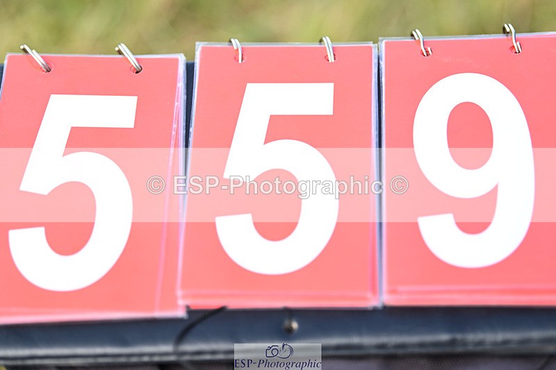 240825X-110518-31954 - 70cm XC 11.00 to 12.00