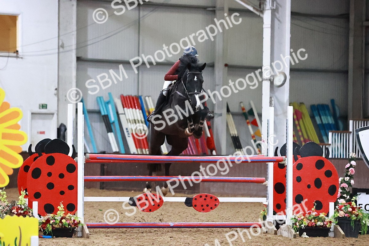 SBM_001650 - Class 5 - Senior Foxhunter 1.20m
