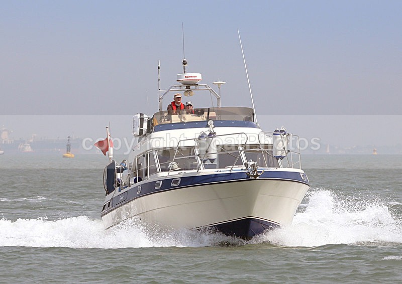 140601 MIDNIGHT BLUE FAIRLINE TURBO 36 WT7A4864 - Flybridge Cruisers