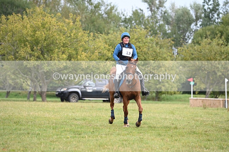 WJ6_0776 - 40cm XC Time 11:31 to 11:49