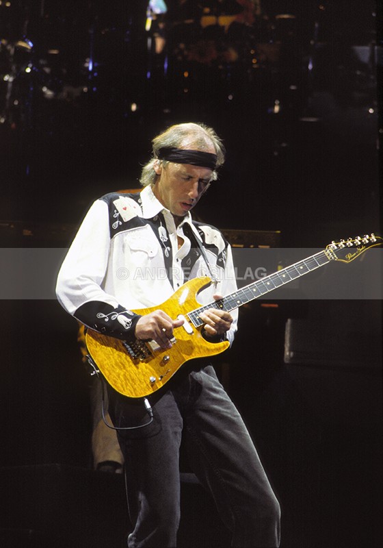 DIRE STRAITS - D..