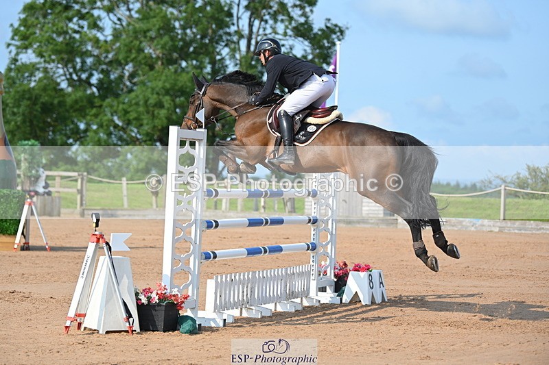 230721A-091848-04919 - Cls 2, 2 Star Small 1.30m