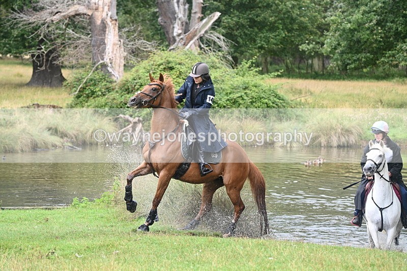 WJ7_9401 - Time at Water 12:24 to 13:32