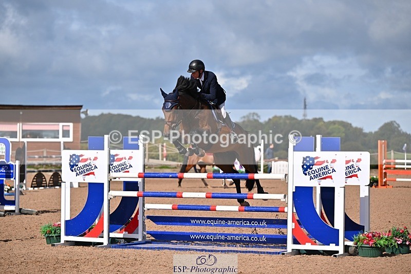 250912-104149-03958 - Cls 15 Snr Foxhunter