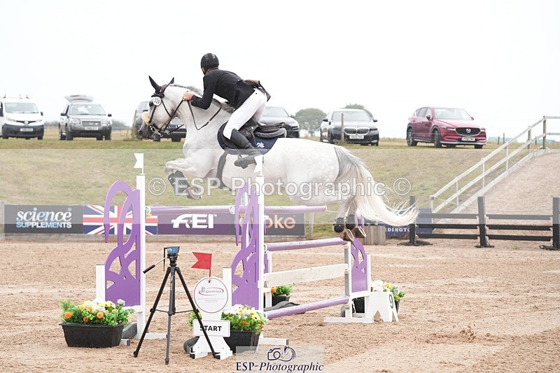 250718-111653-09955 - Cls 2, 3 Star Small Tour Break til End