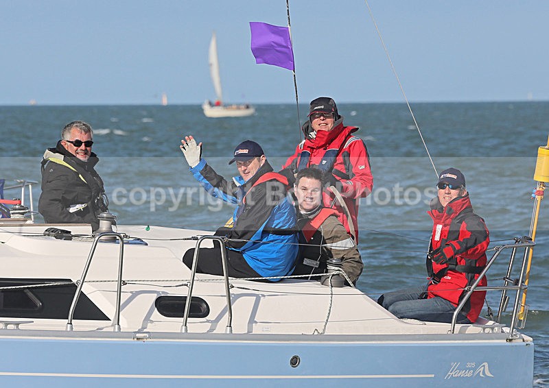 130601 KORA GBR2915L PETSAVERS WT7A8225 - ROUND THE ISLAND RACE - 1st June 2013