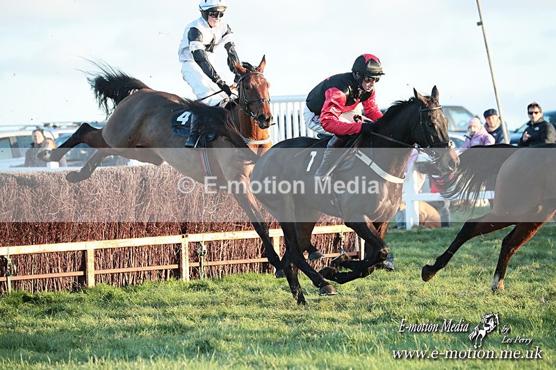 PtP 301125  0960 - Hursley Hambledon Point-to-Point Larkhill Racecourse 30/11/2025