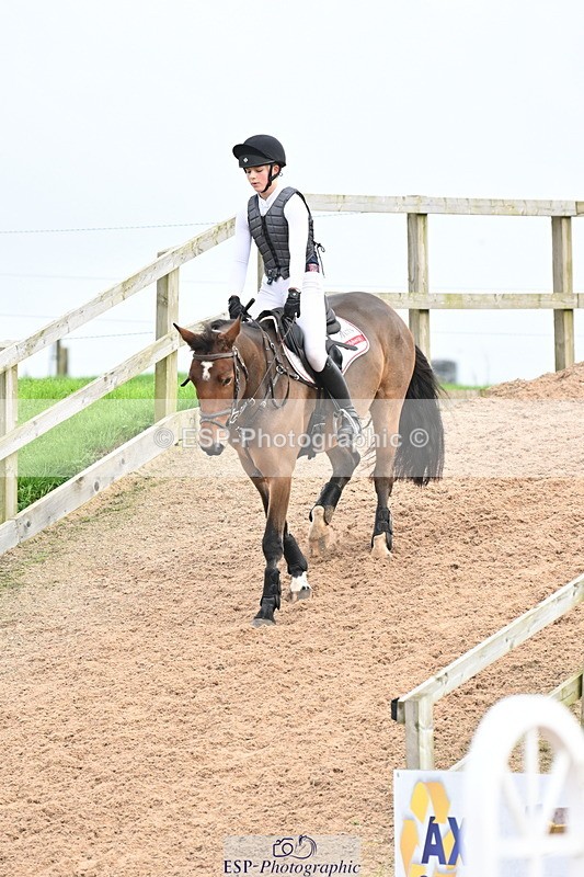 241110A-120626-00745 - 80cm 11.30 to End