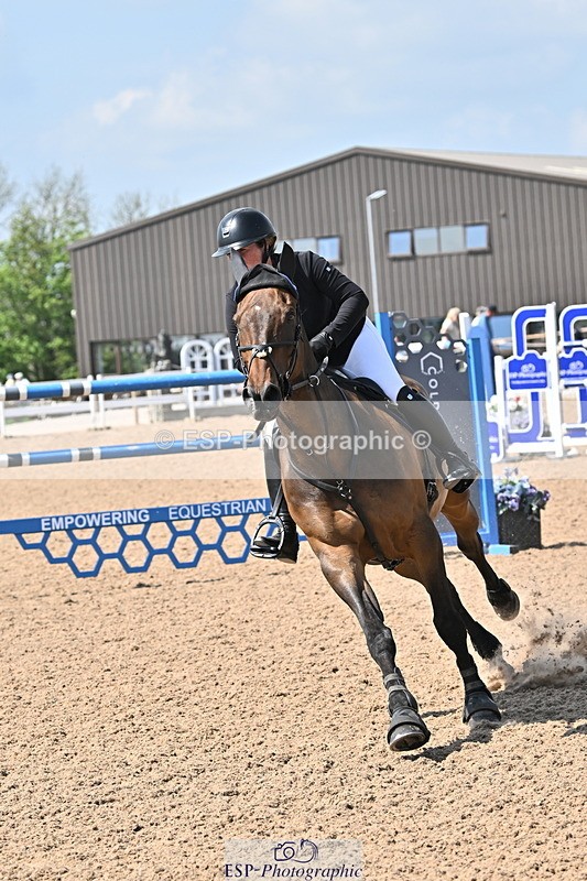 240509A-150823-02670 - Cls 11 National 1.40m Open