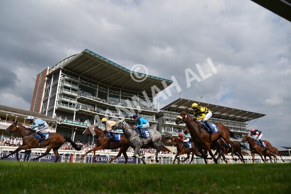 yr09072021r7-55 - Race 7 5.30pm William Hill Extra Place Races Stakes