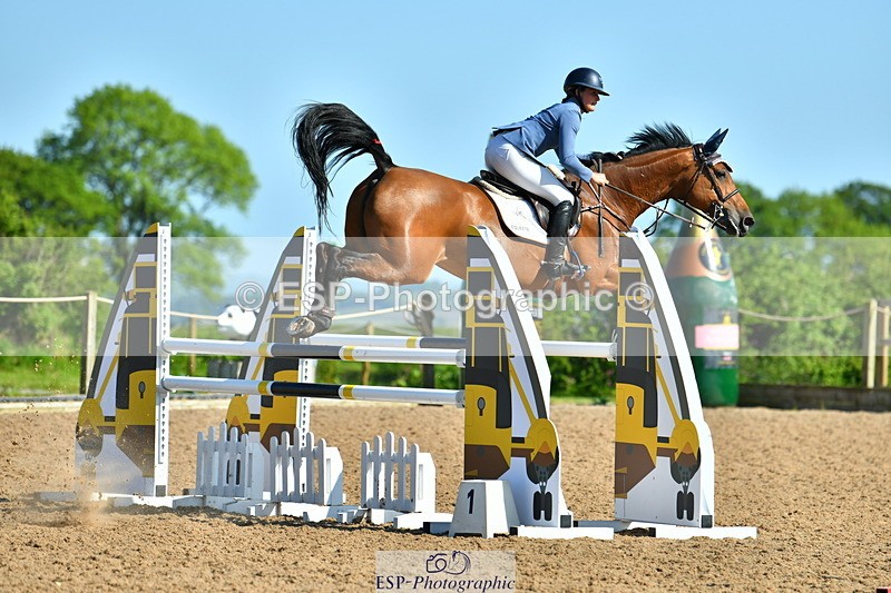 230526A-164250-02775 - Cls 7 Chard 1.20m Speed Derby