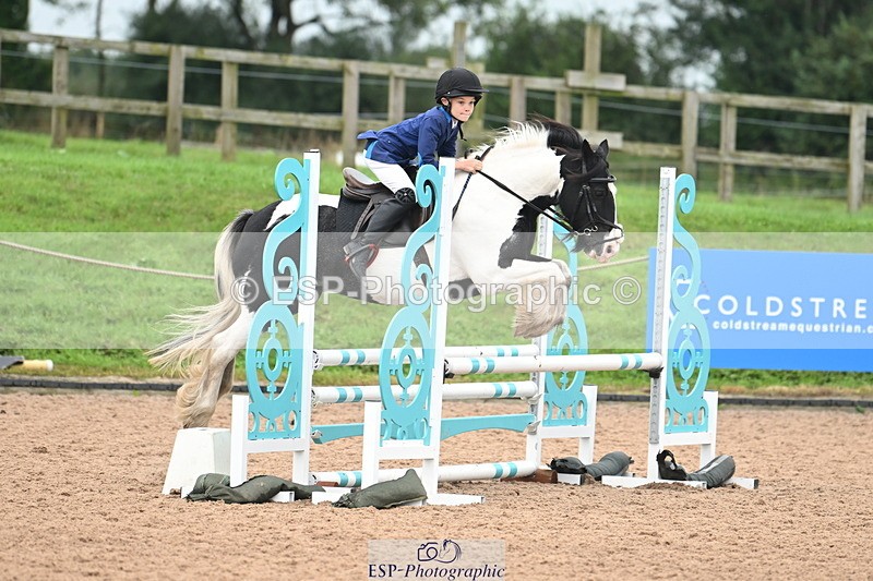 240907A-124128-01722 - Cls 3 Pony Medium Team 80cm & 90cm